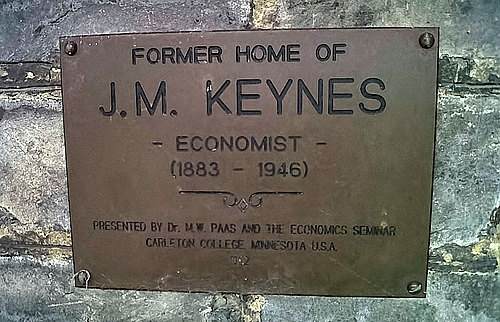 plaque at former home of J.M. Keynes