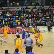 Lions, in gold, running their offense in the Copper Box