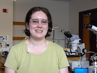 Margaret Taylor '10 in a Hulings Hall biology lab