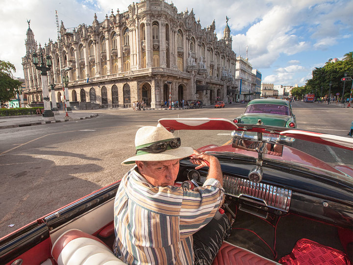 Carls in Cuba