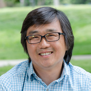 Portrait of University of Minnesota psychology professor Richard M. Lee.