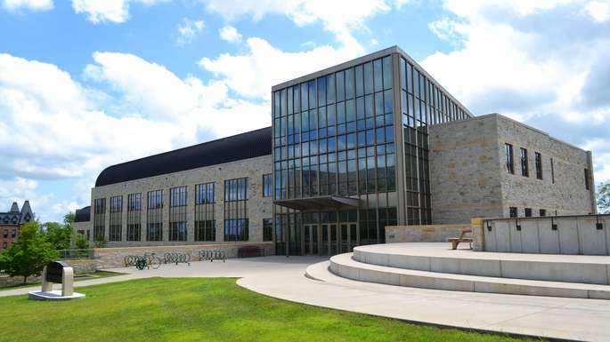 Regents Hall at St. Olaf College